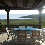 Bouganville Vista Mare * פורטו אוטיאולו
